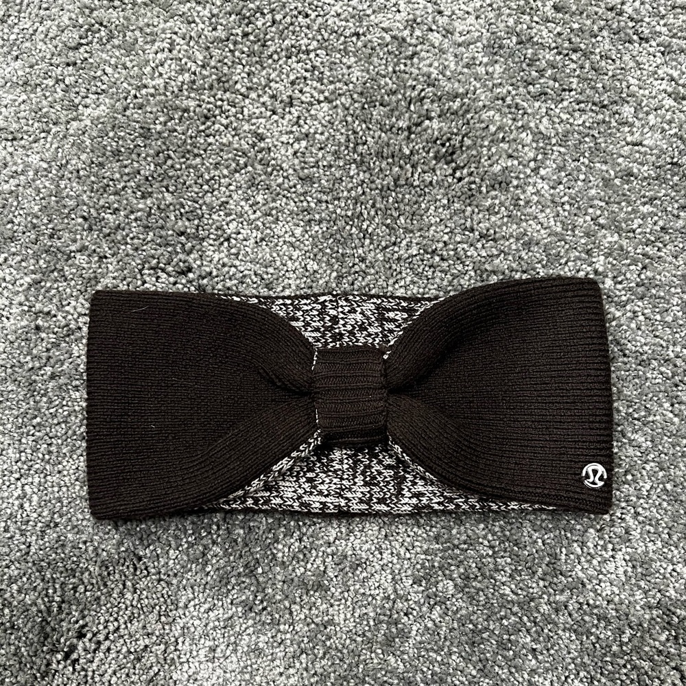 Lululemon reversible ear warmer